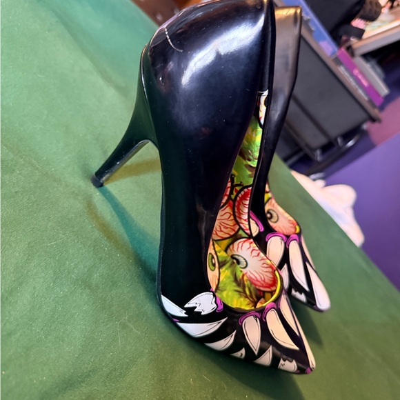 IronFist Black Monster Heels - Picture 2 of 4